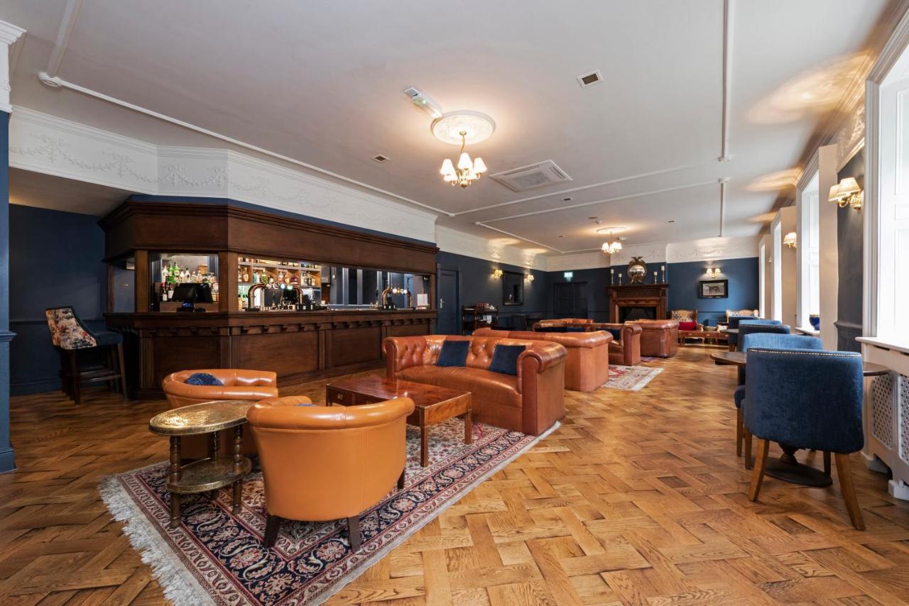 Statham Lodge Hotel Warrington  Exterior foto