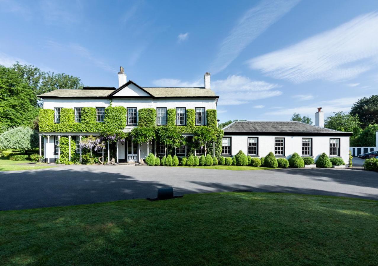 Statham Lodge Hotel Warrington  Exterior foto