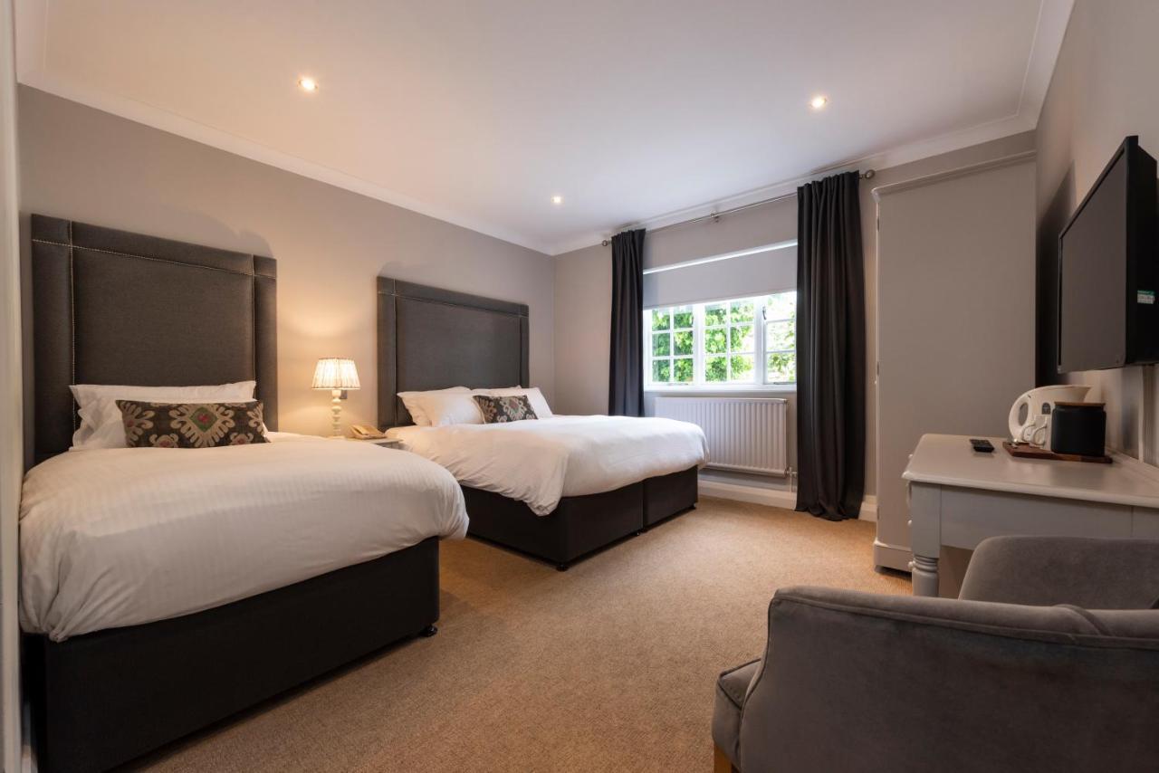 Statham Lodge Hotel Warrington  Exterior foto